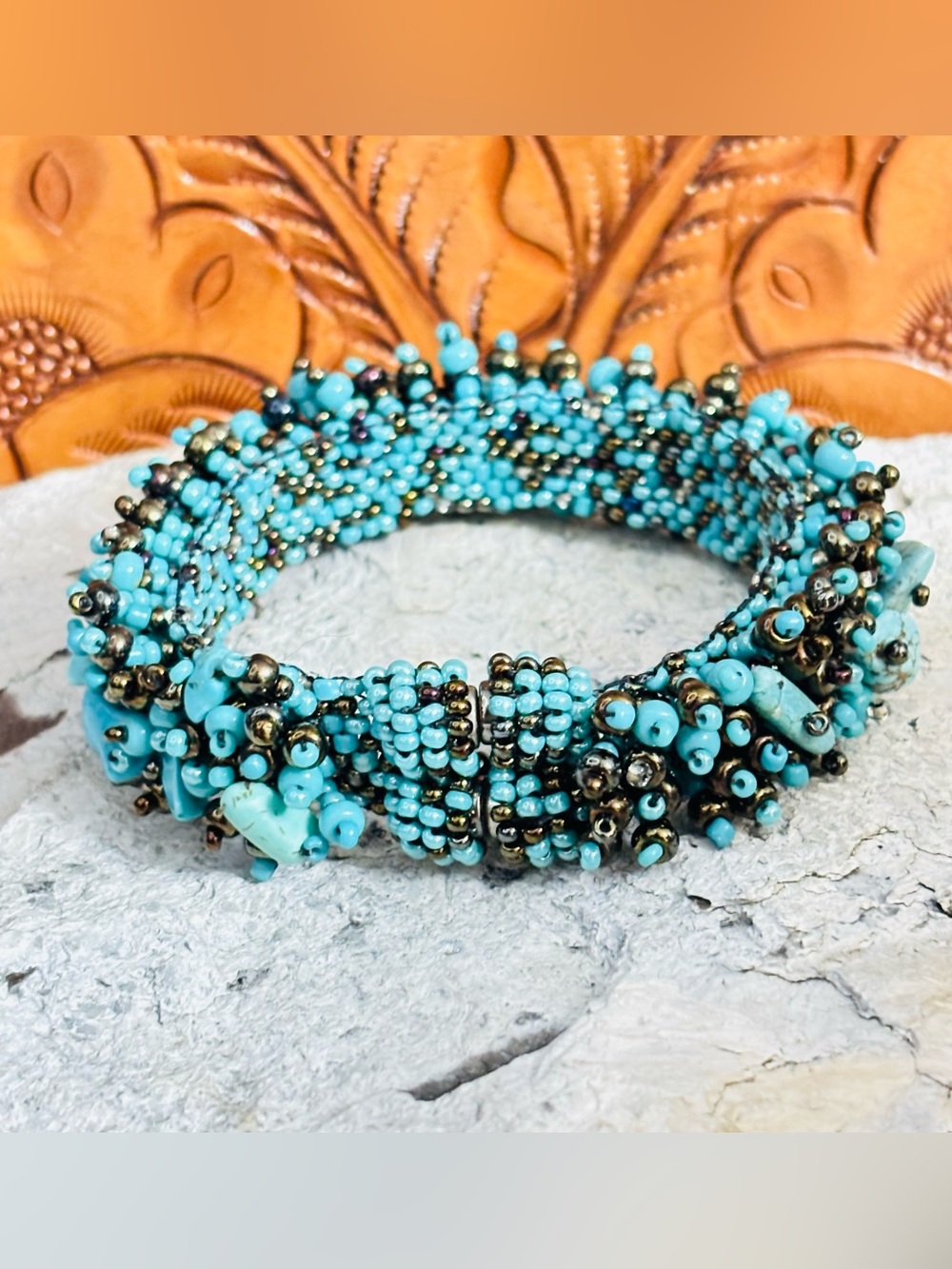 Turquoise Beaded Chip Bracelet With Magnetic Clasp